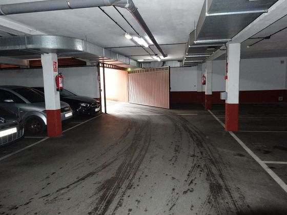 Foto 1 de Garatge en lloguer a El Bibio - Parque de 16 m²