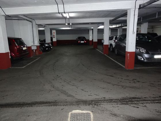 Foto 2 de Garatge en lloguer a El Bibio - Parque de 16 m²