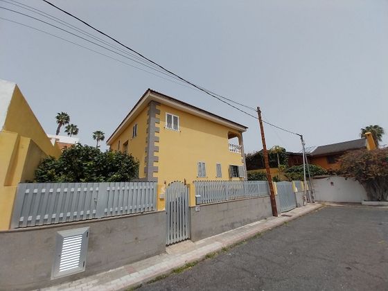 Foto 2 de Venta de chalet en calle Pinar de Ojeda de 6 habitaciones con terraza y garaje