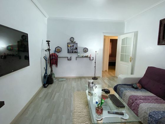 Foto 2 de Piso en venta en Berruguete de 3 habitaciones con terraza y aire acondicionado