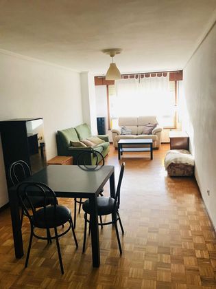 Foto 2 de Piso en venta en ronda De Outeiro de 4 habitaciones con garaje y calefacción
