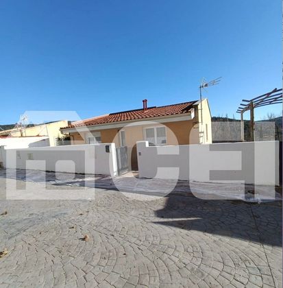 Foto 1 de Chalet en venta en Orusco de Tajuña de 4 habitaciones con terraza y jardín