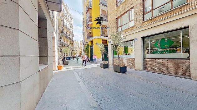 Foto 2 de Traspàs local a calle Avellanas de 300 m²