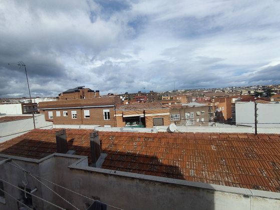 Foto 1 de Venta de piso en calle Nuestra Señora del Pilar de 3 habitaciones con terraza y aire acondicionado