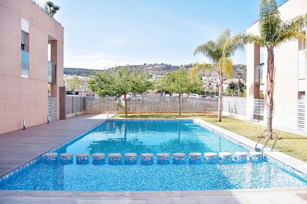 Foto 2 de Àtic en venda a Casco Antiguo de 3 habitacions amb terrassa i piscina