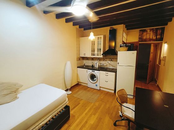 Foto 1 de Estudi en venda a calle De L'argenteria amb balcó i calefacció