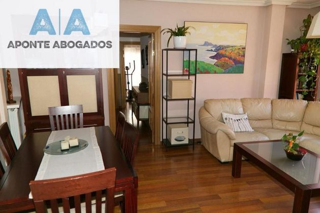Foto 1 de Pis en venda a calle Isla Perejil de 4 habitacions amb terrassa i aire acondicionat