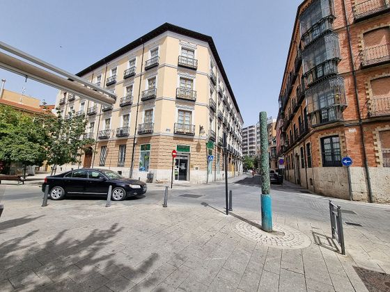 Foto 2 de Pis en venda a calle San Antonio de Padua de 4 habitacions amb terrassa i balcó