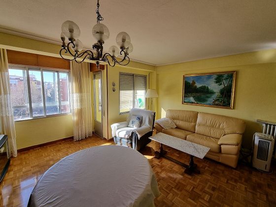 Foto 1 de Piso en venta en Centro - Valladolid de 3 habitaciones con terraza y calefacción