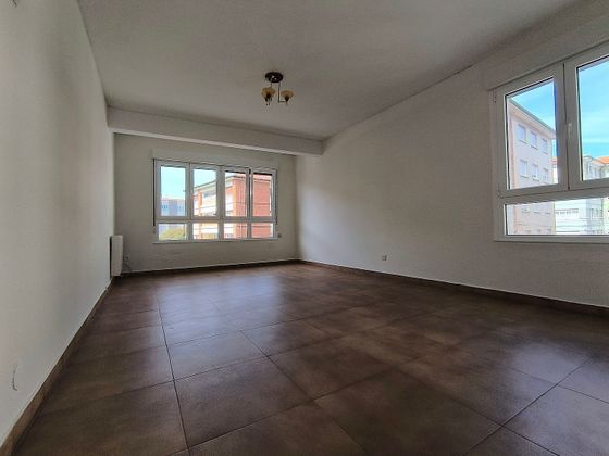 Foto 2 de Venta de piso en Llanes de 3 habitaciones y 121 m²