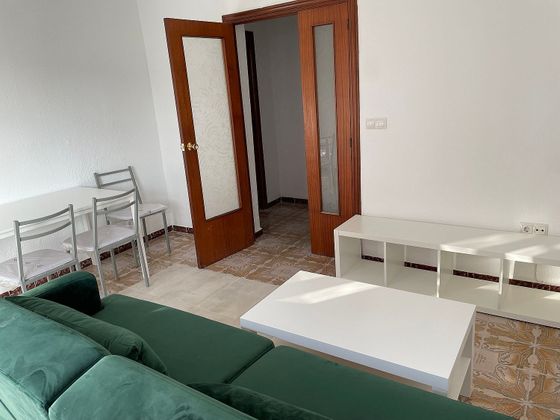 Foto 1 de Pis en venda a Madrigal de 3 habitacions amb terrassa i mobles