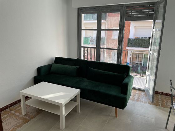 Foto 2 de Pis en venda a Madrigal de 3 habitacions amb terrassa i mobles