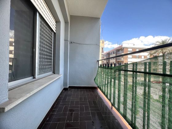 Foto 1 de Pis en venda a Centro - Almazora/Almassora de 4 habitacions amb balcó