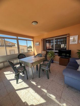 Foto 2 de Xalet en venda a El Grao de 8 habitacions amb terrassa i piscina