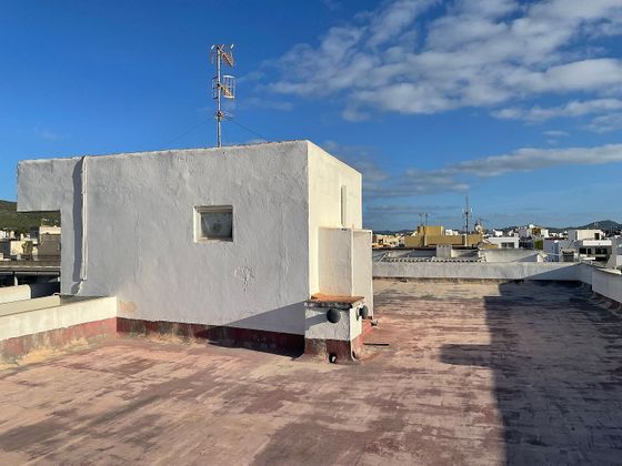 Foto 1 de Venta de ático en Ses Figueretes - Platja d'en Bossa - Cas Serres de 2 habitaciones con balcón y aire acondicionado