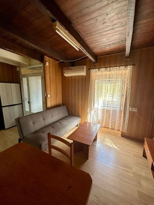 Foto 2 de Casa en venta en Valderas de 2 habitaciones con balcón y aire acondicionado
