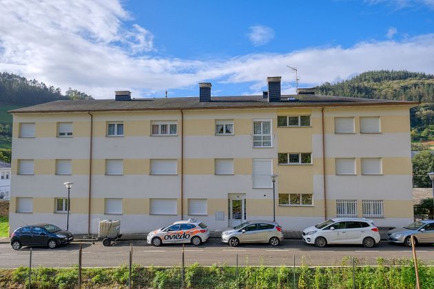 Foto 1 de Venta de piso en avenida Ferreria la de 2 habitaciones con terraza y garaje