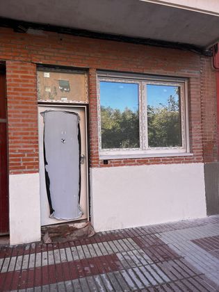 Foto 2 de Pis en venda a calle De Fenelón de 2 habitacions amb calefacció
