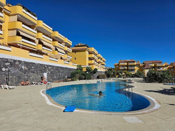 Foto 1 de Piso en venta en calle Alcalde Juan García Dorta de 3 habitaciones con terraza y piscina
