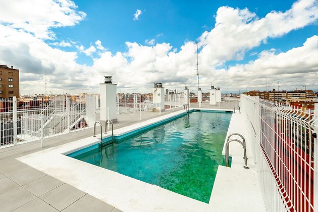 Foto 2 de Venta de piso en Castillejos de 1 habitación con piscina y balcón