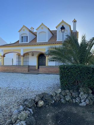 Foto 2 de Casa rural en venda a Gibraleón de 6 habitacions amb terrassa i jardí