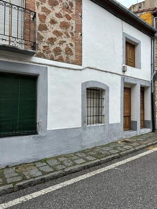 Foto 1 de Casa en venda a Zarzuela del Pinar de 5 habitacions i 300 m²