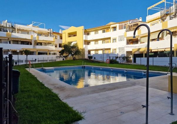 Foto 1 de Piso en venta en Lo Cea - Los Cortijos de 4 habitaciones con terraza y piscina