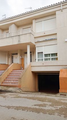 Foto 2 de Casa adossada en venda a Barajas de Melo de 3 habitacions amb terrassa i garatge