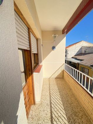 Foto 1 de Casa adosada en venta en Santa Fe de 3 habitaciones con balcón