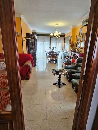 Foto 2 de Pis en venda a Maria Auxiliadora - Barriada LLera de 4 habitacions amb terrassa i garatge