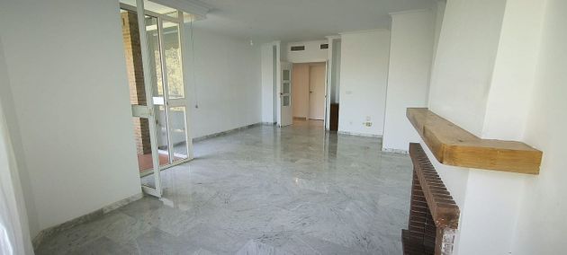 Foto 1 de Venta de piso en Cerrado Calderón - El Morlaco de 4 habitaciones con terraza y piscina