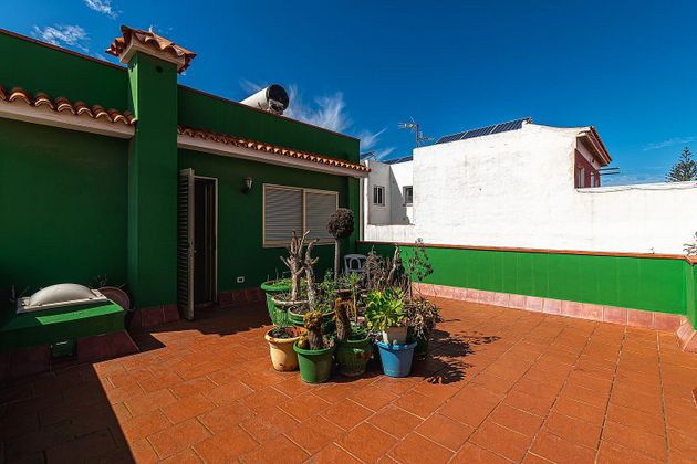 Foto 1 de Venta de casa en La Cuesta - Gracia - Finca España de 4 habitaciones con terraza y garaje