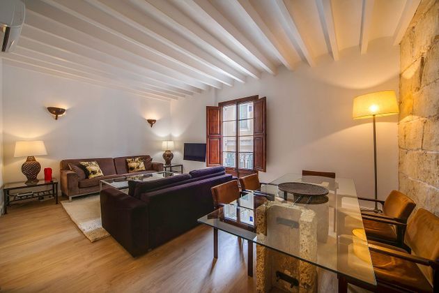Foto 1 de Piso en alquiler en calle De Felip Bauzà de 1 habitación con terraza y muebles