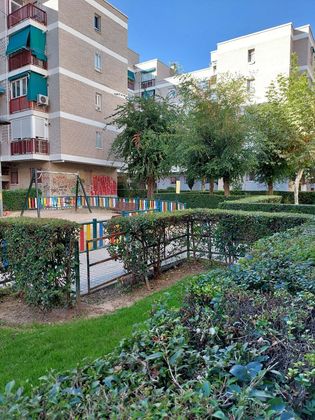 Foto 2 de Pis en venda a Santa Bárbara - La Zaporra de 3 habitacions amb terrassa i piscina