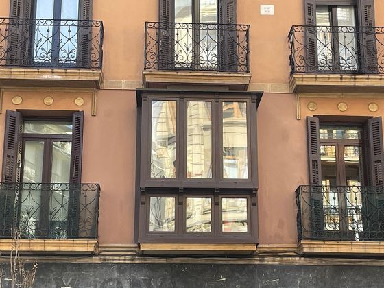 Foto 2 de Piso en venta en calle Miracruz de 2 habitaciones con balcón y calefacción