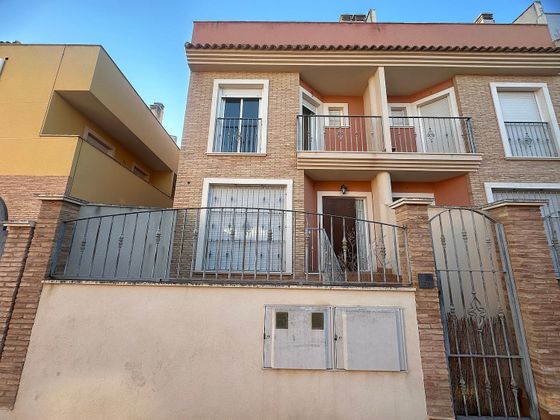 Foto 1 de Casa en venda a Alguazas de 4 habitacions amb terrassa i balcó