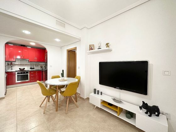 Foto 1 de Alquiler de piso en calle Padre Juan de 2 habitaciones con muebles y aire acondicionado