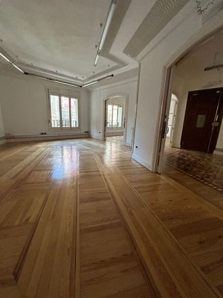 Foto 2 de Venta de piso en Almagro de 7 habitaciones con garaje y calefacción