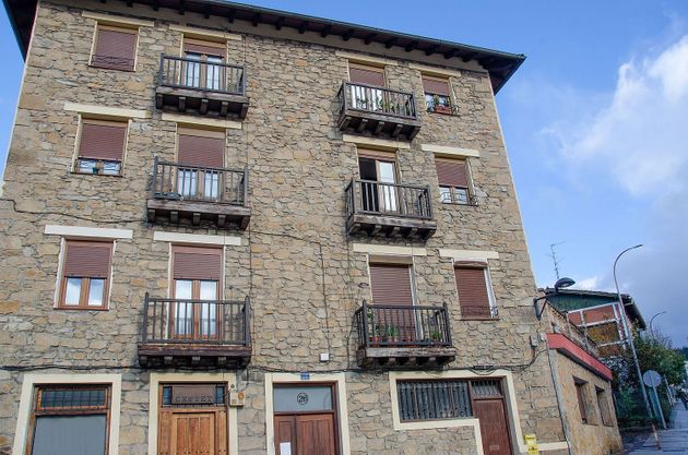 Foto 1 de Venta de piso en avenida Bilbao de 3 habitaciones con balcón y calefacción
