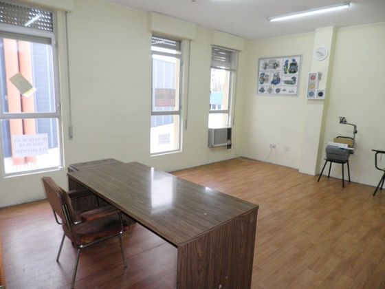 Foto 1 de Oficina en alquiler en calle De Escalona de 80 m²