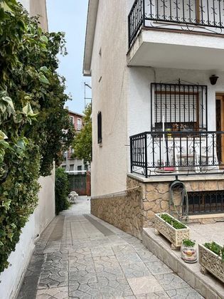 Foto 2 de Xalet en venda a Nuevo Aranjuez de 4 habitacions amb terrassa i garatge