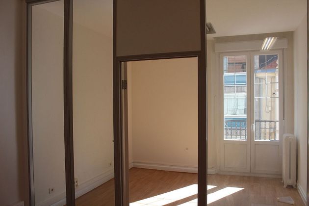 Foto 1 de Oficina en alquiler en calle Lutxana Kalea de 106 m²