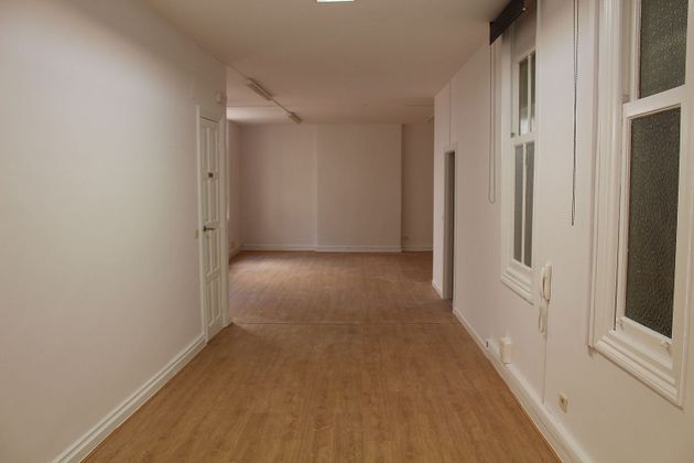 Foto 2 de Oficina en alquiler en calle Lutxana Kalea de 106 m²