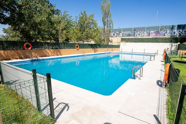 Foto 1 de Àtic en venda a Puerta Pinto - Valparaíso de 3 habitacions amb terrassa i piscina