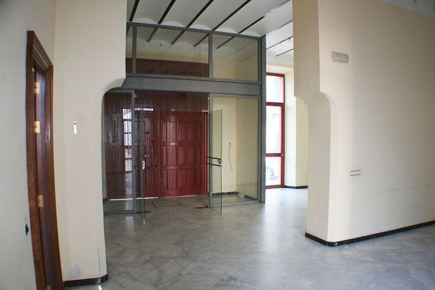 Foto 2 de Oficina en alquiler en Arenal - La Pólvora de 342 m²