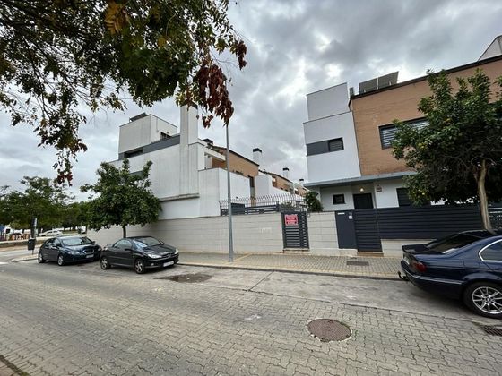 Foto 1 de Casa en venda a Torreblanca de 5 habitacions amb terrassa i piscina