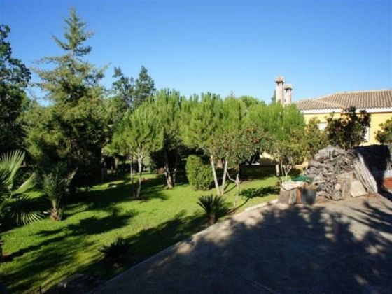 Foto 2 de Xalet en venda a Navarrés de 5 habitacions amb terrassa i piscina