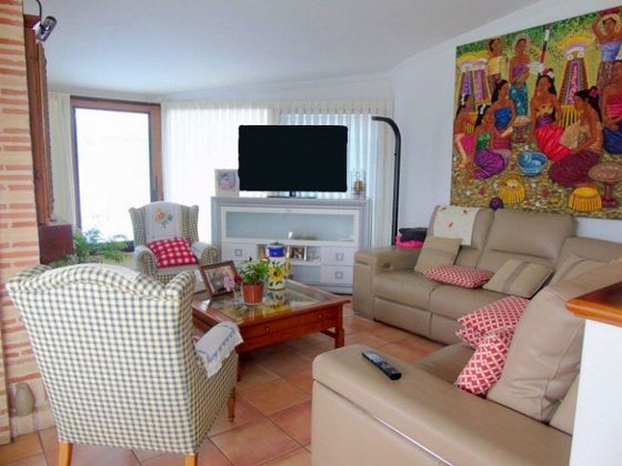 Foto 2 de Casa adossada en venda a Benisuera de 3 habitacions amb terrassa i piscina