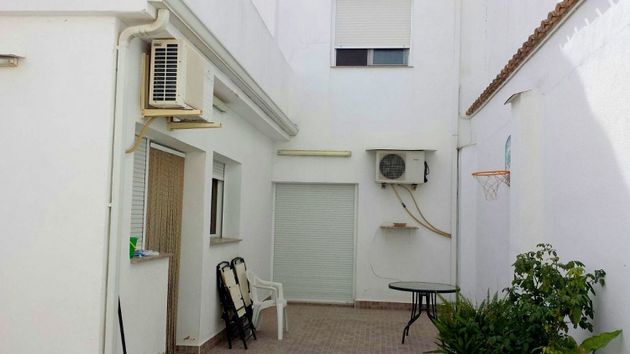 Foto 2 de Casa adossada en venda a Alfarrasí de 5 habitacions amb terrassa i garatge