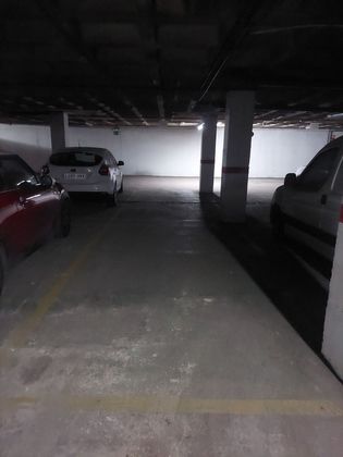 Foto 1 de Alquiler de garaje en Parque Alcosa - Jardines del Edén de 11 m²